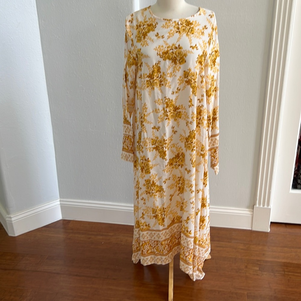 Pretty Floral Midi Dress with Long Sleeves White and Yellow Size M